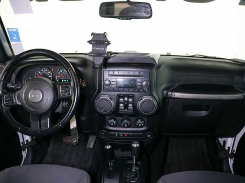 Used 2017 Jeep Wrangler Unlimited Sport w/ Quick Order Package 24S AWD/4WD image 21