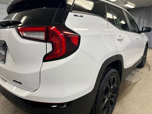 Certified 2022 GMC Terrain SLE w/ Driver Convenience Package image 27