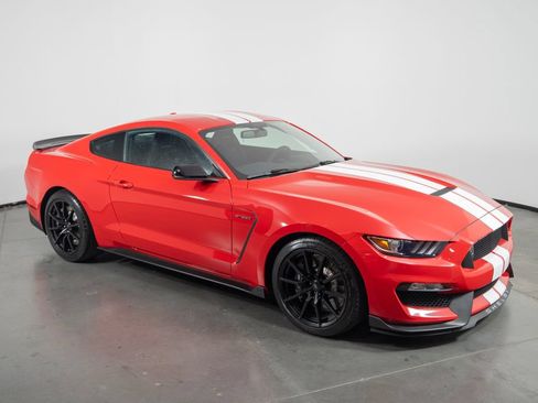 Used 2018 Ford Mustang Shelby GT350 w/ Electronics Package RWD image 11