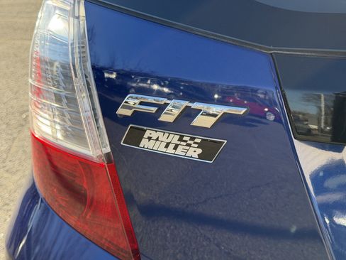 Used 2010 Honda Fit BASE image 24