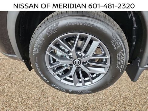 New 2026 Nissan Rogue S image 31