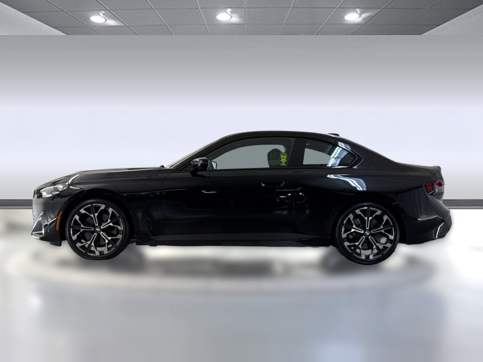 Used 2025 BMW 230i Coupe w/ Convenience Package RWD image 2
