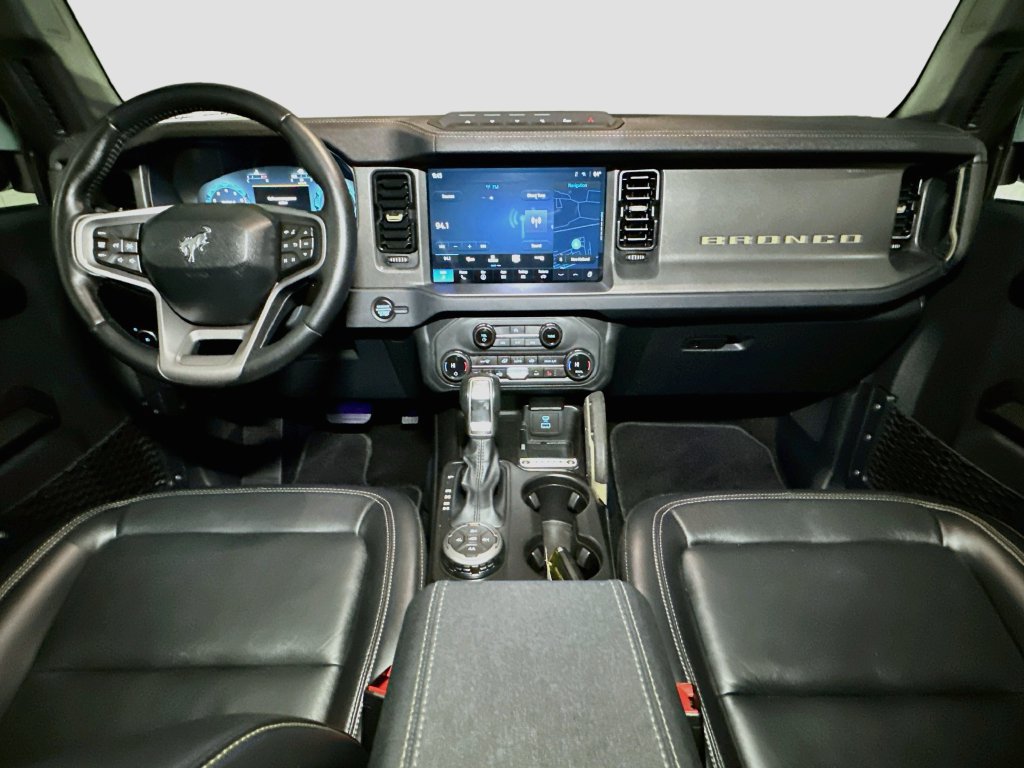 Used 2025 Ford Bronco Badlands AWD/4WD image 9