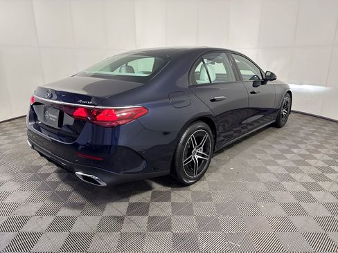 New 2026 Mercedes-Benz E 450 4MATIC Sedan image 5