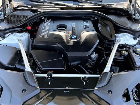 Used 2018 BMW 530i w/ Premium Package RWD image 31