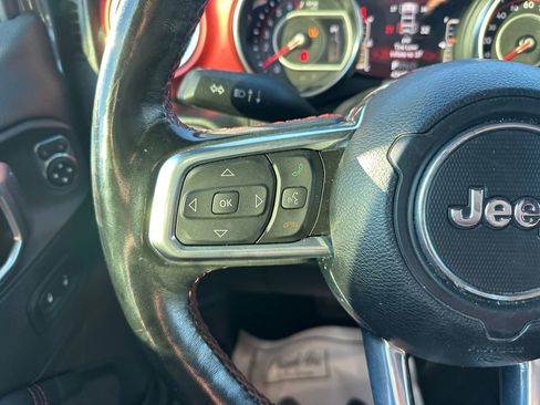 Used 2022 Jeep Wrangler Unlimited Rubicon w/ Xtreme Recon 35" Tire Package image 21