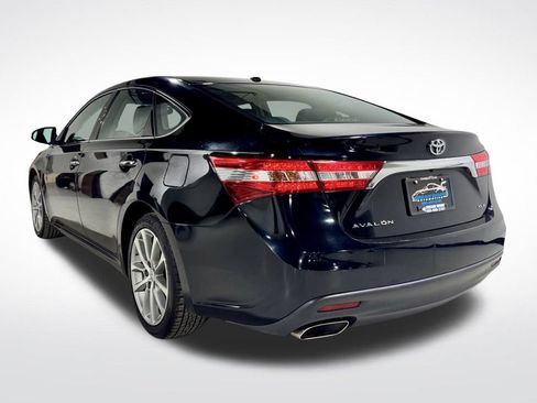 Used 2014 Toyota Avalon XLE image 8