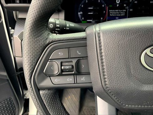 Used 2025 Toyota Tacoma TRD Pro image 25