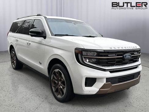 Certified 2025 Ford Expedition Max King Ranch image 6