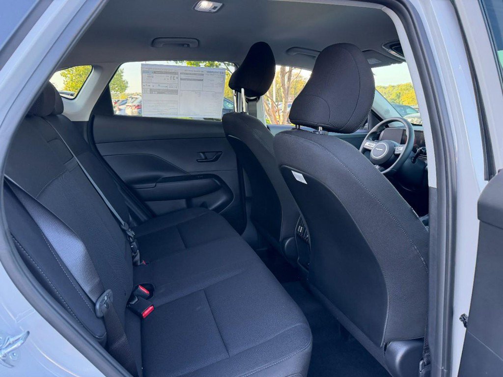 New 2027 Hyundai Kona SEL Sport FWD image 4