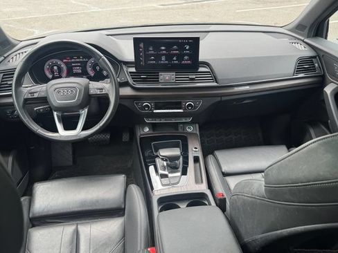 Used 2023 Audi Q5 2.0T Premium Plus w/ Premium Plus Package AWD/4WD image 13
