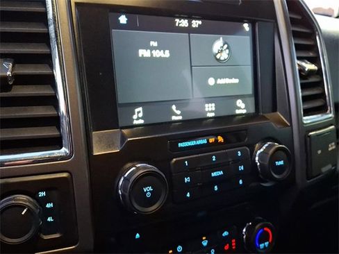 Used 2016 Ford F150 XLT w/ Equipment Group 302A Luxury image 23