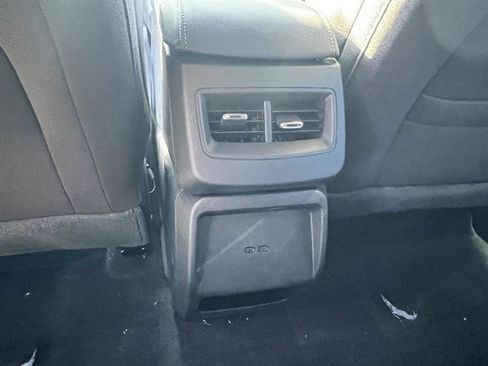 New 2026 Chevrolet Equinox EV LT image 16