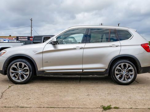 Used 2016 BMW X3 sDrive28i image 16