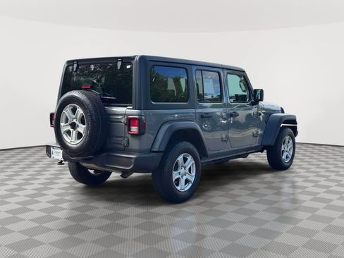 Used 2018 Jeep Wrangler Unlimited Sport S AWD/4WD image 7