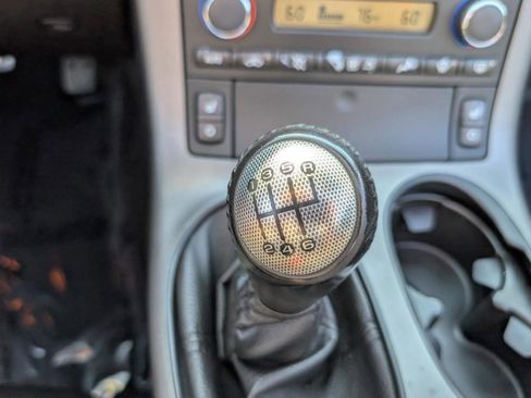 Used 2006 Chevrolet Corvette Convertible w/ Preferred Equipment Group image 23