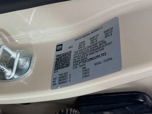 Used 2021 Chevrolet Colorado ZR2 w/ Colorado ZR2 Bison Edition image 33