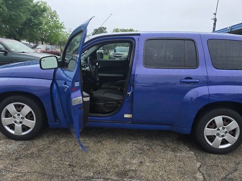 Used 2008 Chevrolet HHR LS image 3