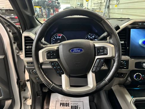 Used 2022 Ford F350 Lariat w/ Lariat Ultimate Package AWD/4WD image 15