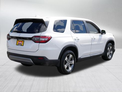 Used 2023 Honda Pilot EX-L image 7