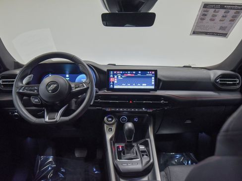 Used 2024 Dodge Hornet R/T image 2