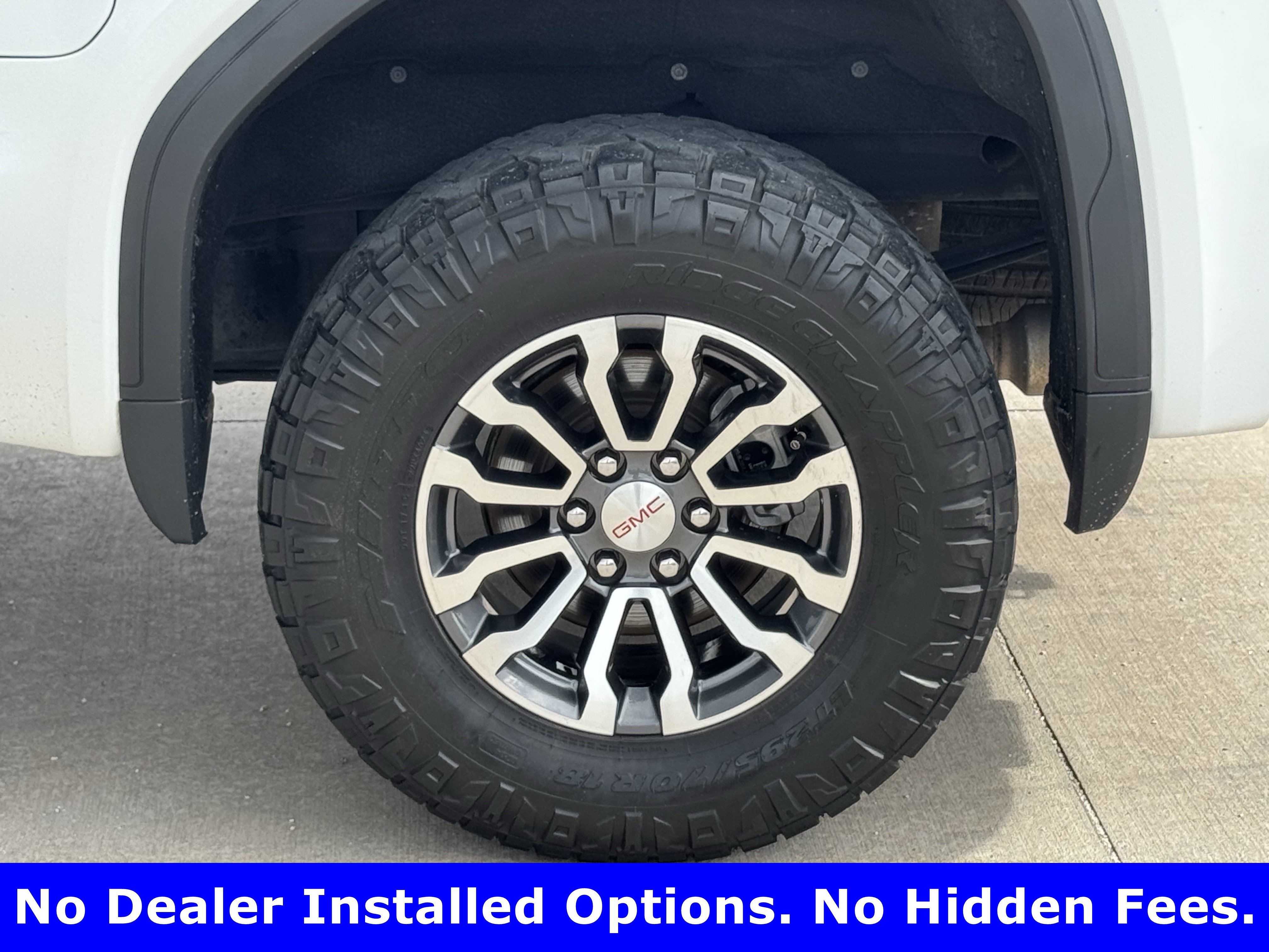 Used 2023 GMC Sierra 1500 AT4 AWD/4WD image 8
