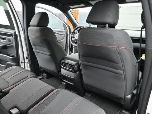 New 2026 Honda Pilot Sport image 25