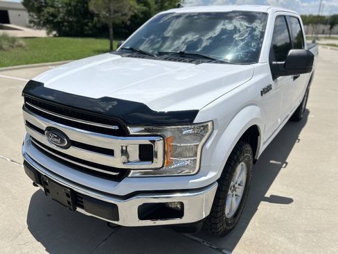 Used 2020 Ford F150 XLT AWD/4WD image 2