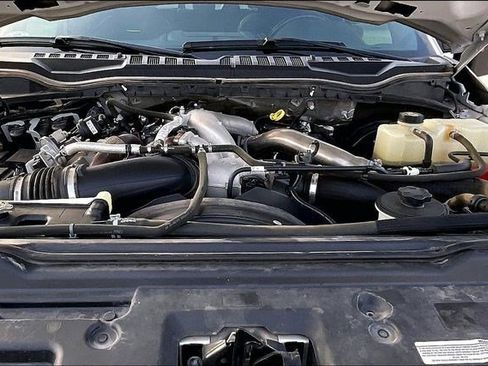 Used 2020 Ford F250 Platinum w/ FX4 Off-Road Package image 11