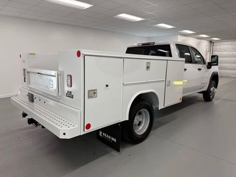New 2026 GMC Sierra 3500 Pro w/ Convenience Package image 6