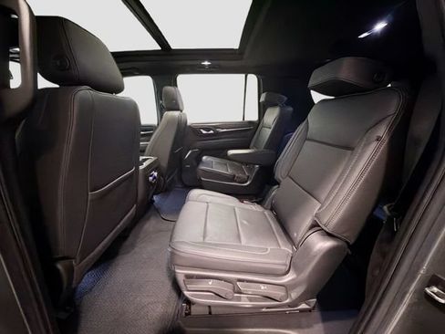 Certified 2022 GMC Yukon XL Denali AWD/4WD image 23