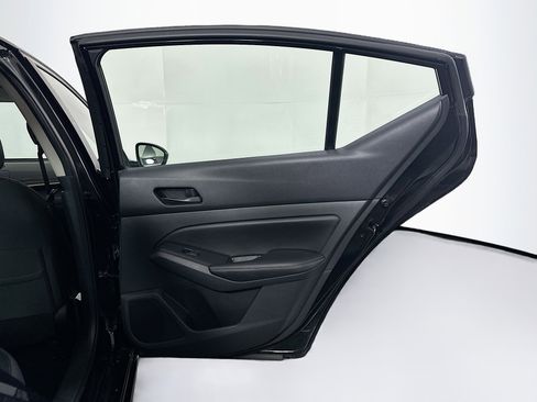 Used 2025 Nissan Altima 2.5 SV image 28