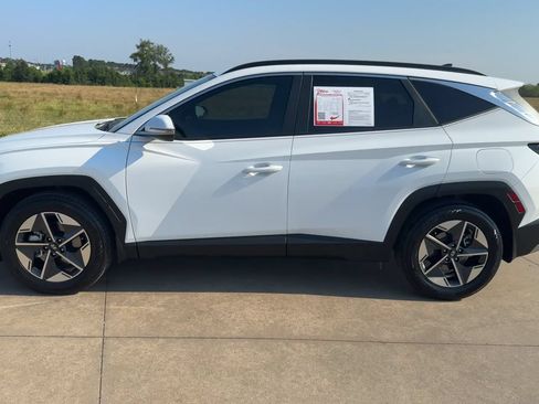 Used 2025 Hyundai Tucson SEL FWD image 6