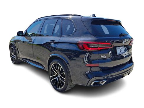 Used 2022 BMW X5 xDrive40i w/ M Sport Package AWD/4WD image 4