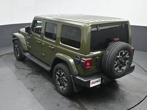 Used 2024 Jeep Wrangler Unlimited Sahara w/ Dual Top Group AWD/4WD image 30