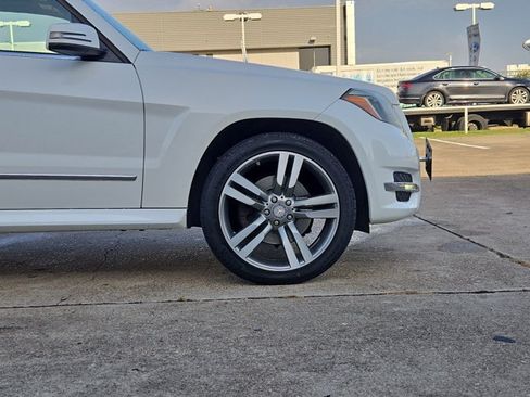 Used 2013 Mercedes-Benz GLK 350 2WD image 21