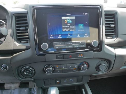 Used 2024 Nissan Frontier S w/ Technology Package AWD/4WD image 27