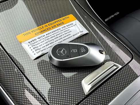 Used 2024 Mercedes-Benz CLE 300 4MATIC Coupe image 10