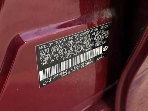 Used 2024 Lexus IS 300 w/ Comfort Package image 30