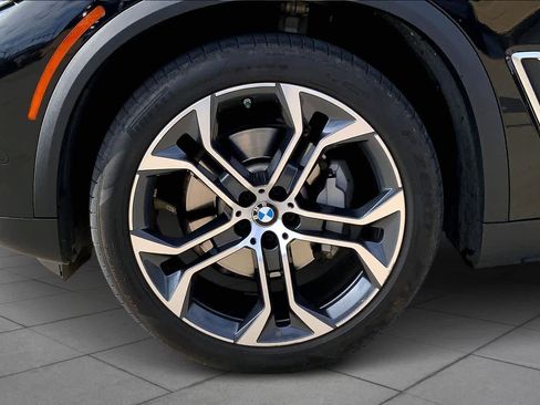 Used 2023 BMW X5 xDrive40i w/ Executive Package image 10