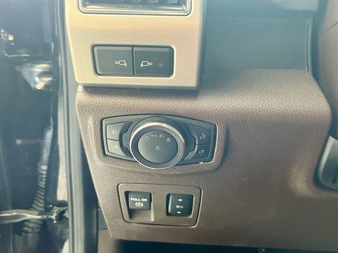 Used 2020 Ford F150 King Ranch w/ Equipment Group 601A Luxury AWD/4WD image 10
