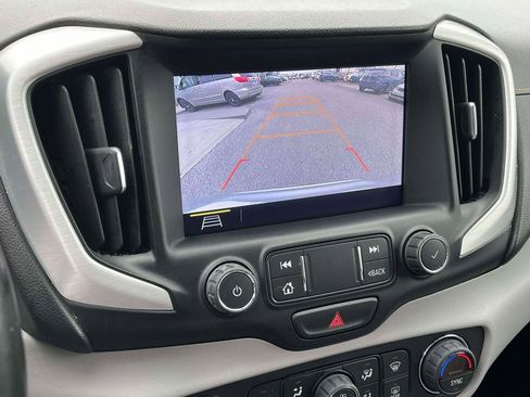 Used 2020 GMC Terrain SLT w/ Preferred Package image 25