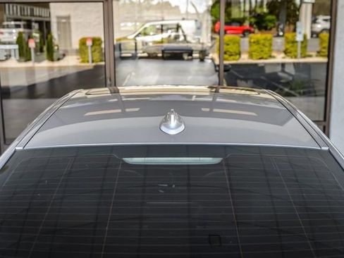 Used 2018 BMW 540i w/ M Sport Package RWD image 10