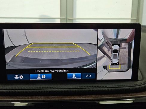 Used 2025 Acura MDX w/ Advance Package image 18