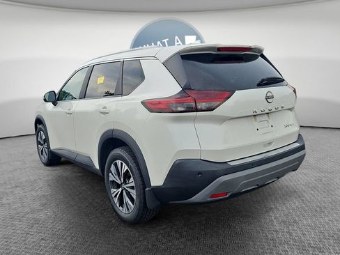Used 2023 Nissan Rogue SV w/ SV Premium B Package AWD/4WD image 6