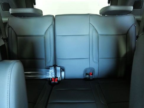 New 2026 GMC Yukon Denali w/ Denali Reserve Package AWD/4WD image 19