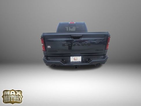New 2026 RAM 1500 4x4 Crew Cab image 7