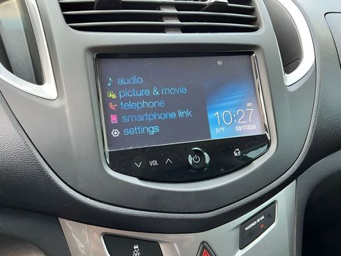 Used 2015 Chevrolet Trax LT w/ LT Plus Package image 29