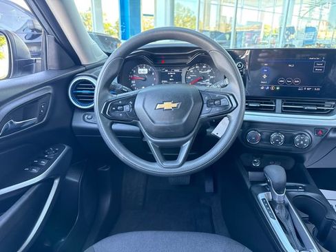 Used 2024 Chevrolet Trax LS w/ Driver Confidence Package FWD image 13