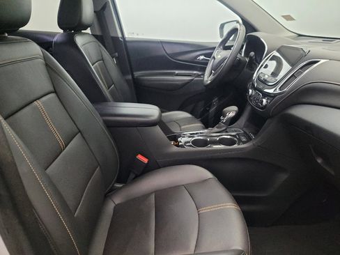Used 2022 Chevrolet Equinox Premier image 21